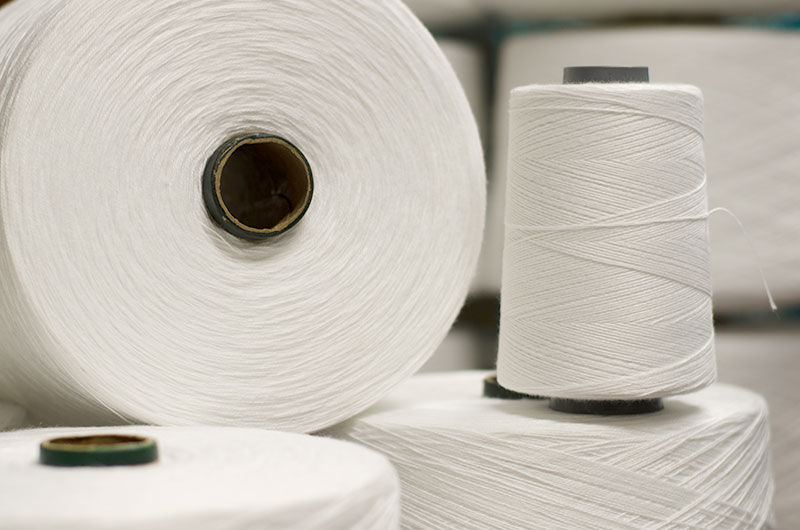 fios e linhas para sacaria